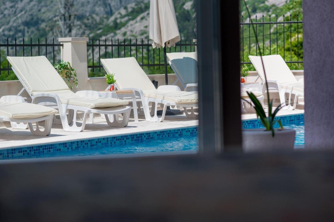 Boka Bay Appartement Kotor Buitenkant foto